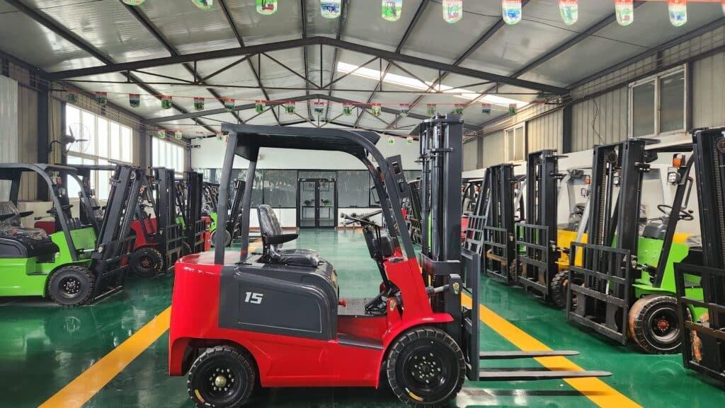 Image 1769533052479 elrp08e5r4 - Chariots élévateurs et gerbeurs chinois que valent-ils vraiment ?