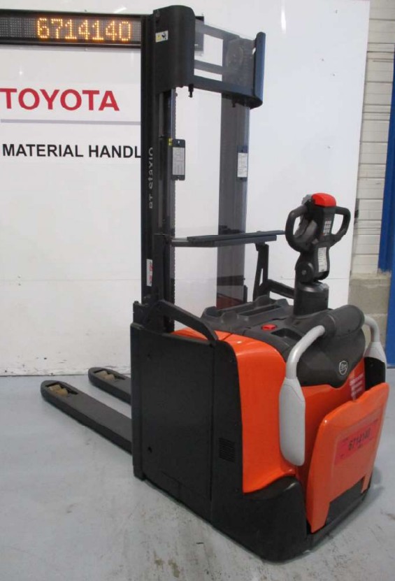 Gerbeur électrique  TOYOTA  SPE120L  2020  Reconditionné - Équipement professionnel d'occasion - Smart Reuse